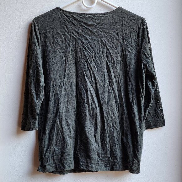 Coldwater Creek Green Stenciled V-Neck Short Sleeve Jersey Size Medium - Picture 15 of 16